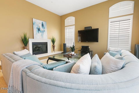 Tiny photo for 1464 Twin Tides Place, Oxnard, CA 93035 (MLS # V1-35568)
