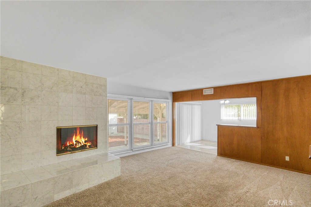 10352 Hayvenhurst Avenue