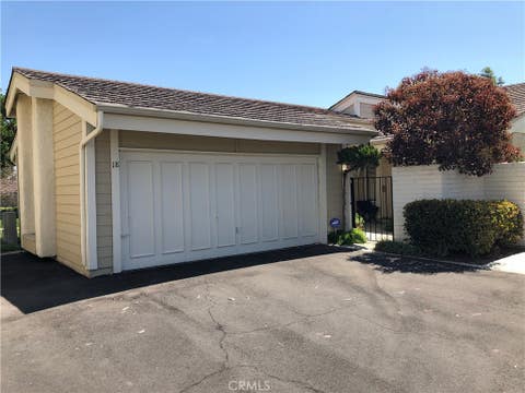 Photo of 18 Starflower, Irvine, CA 92604 (MLS # OC26172888)
