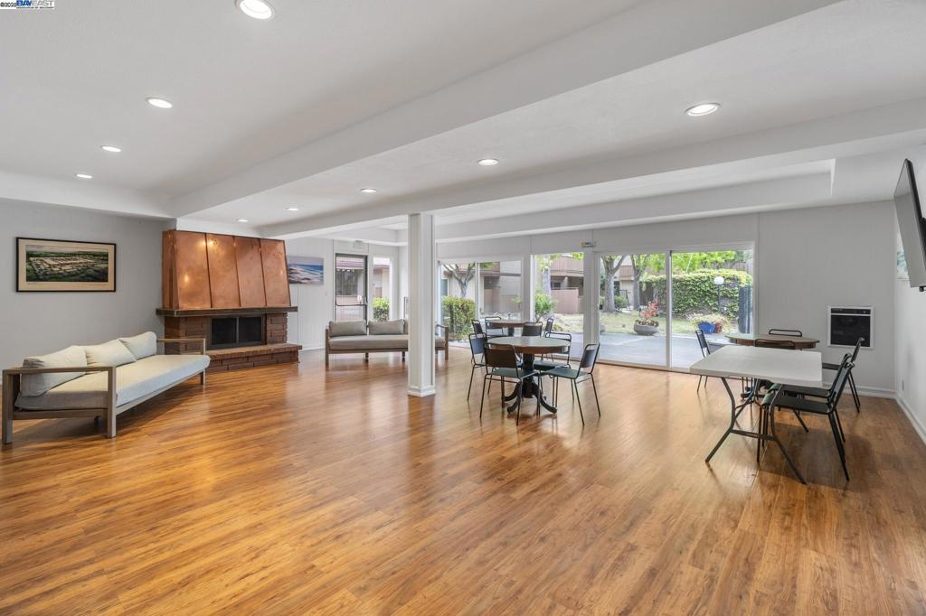 PARK WEBSTER - Residential