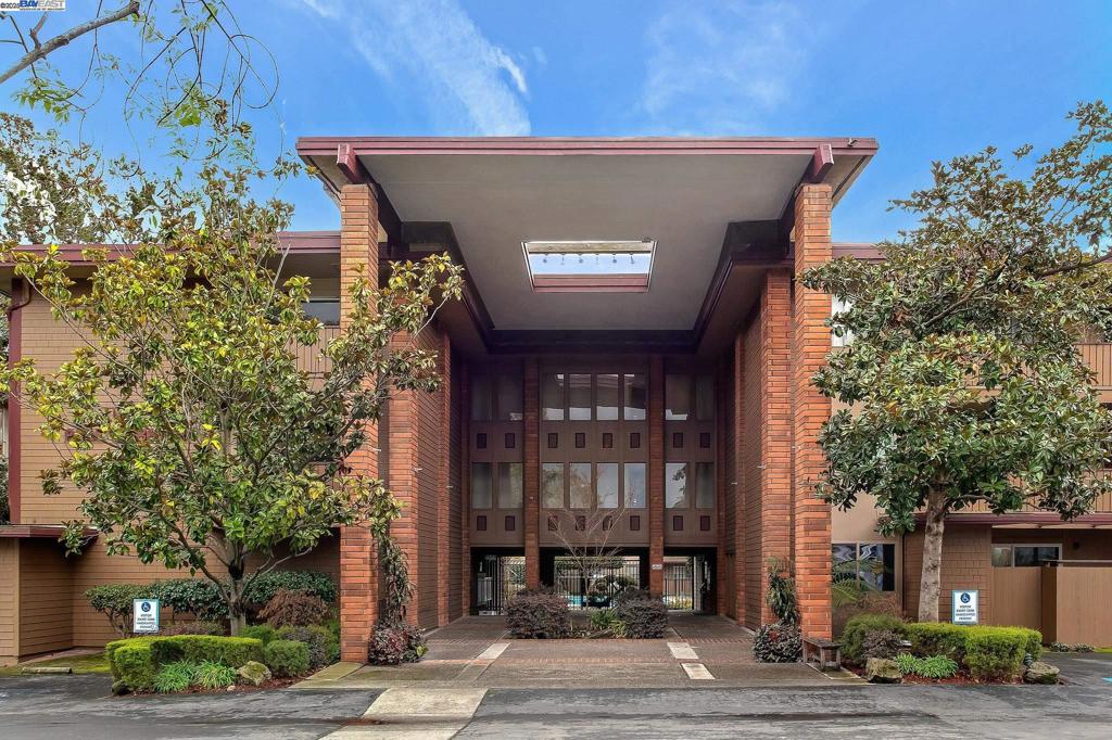 PARK WEBSTER - Residential