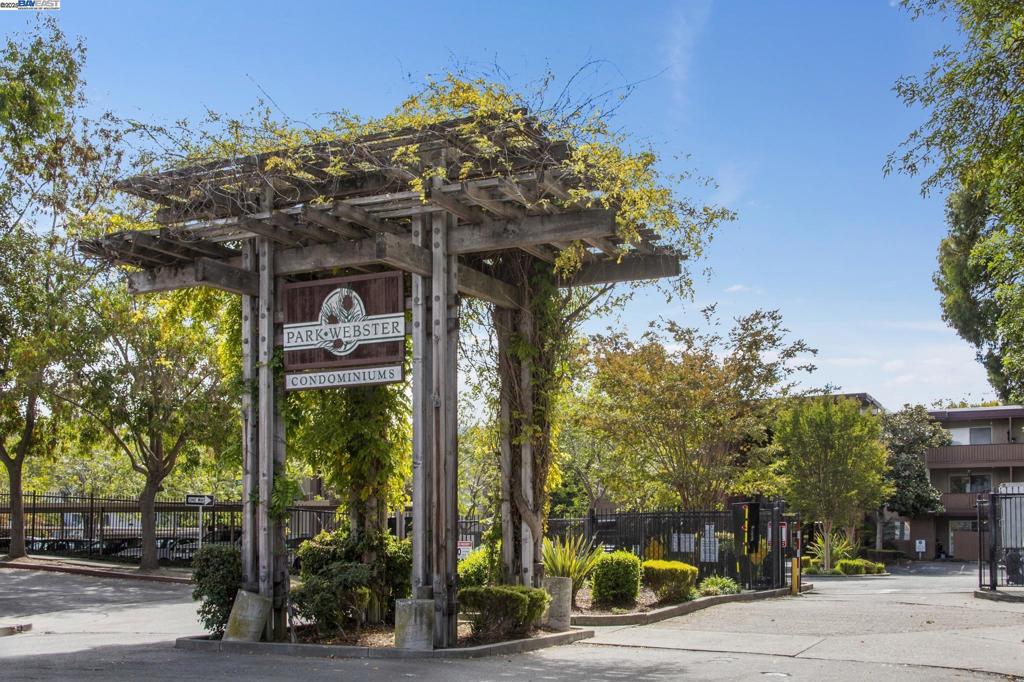 PARK WEBSTER - Residential