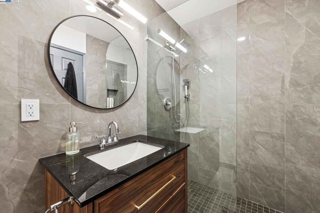 PARK WEBSTER - Residential