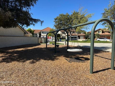 Tiny photo for 3316 Montagne Way, Thousand Oaks, CA 91362 (MLS # 226003016)