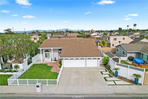 Photo of 20082 mayport Lane, Huntington Beach, CA 92646 (MLS # OC26086177)