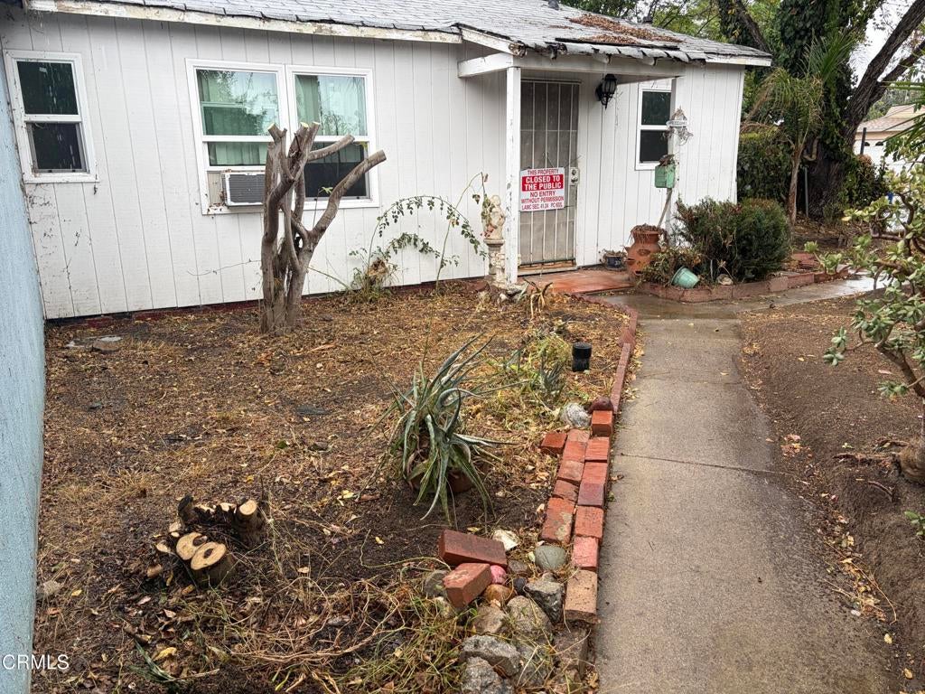7900 ZELZAH Avenue