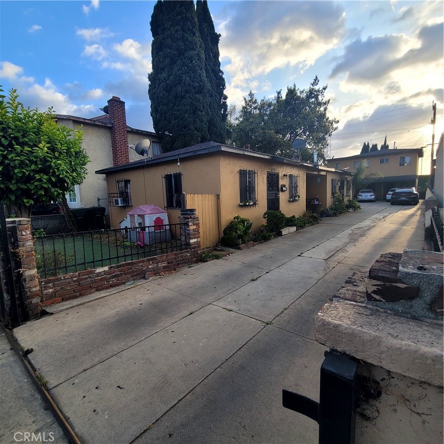 6527 Marlow Avenue