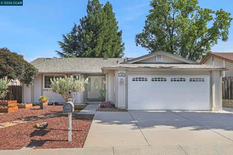 Photo of 1431 Ridgewood Dr DR, Martinez, CA 94553 (MLS # 41139616)