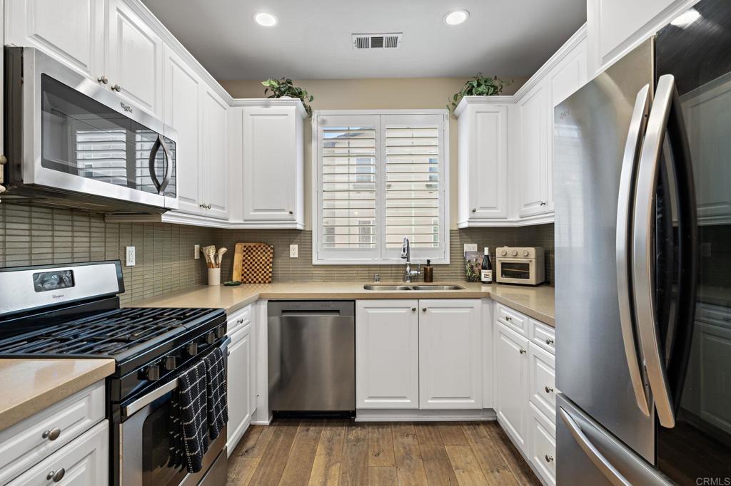 16234 Veridian Circle