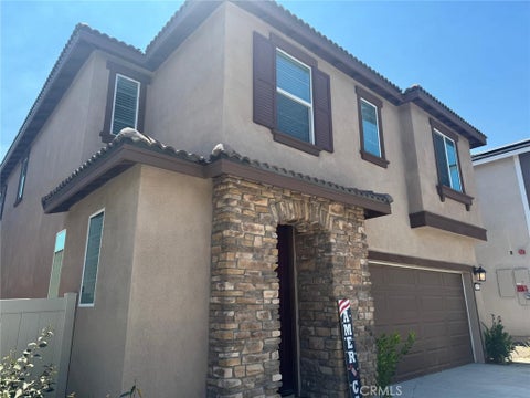 Photo of 36612 Desert Tortoise Road, Murrieta, CA 92563 (MLS # CV26192021)