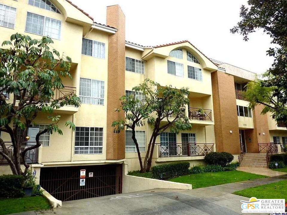 1655 Glendale- Rossmoyne - Residential Lease