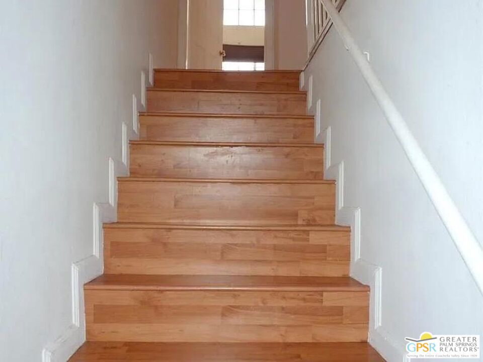 1655 Glendale- Rossmoyne - Residential Lease