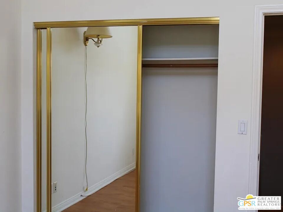 1655 Glendale- Rossmoyne - Residential Lease