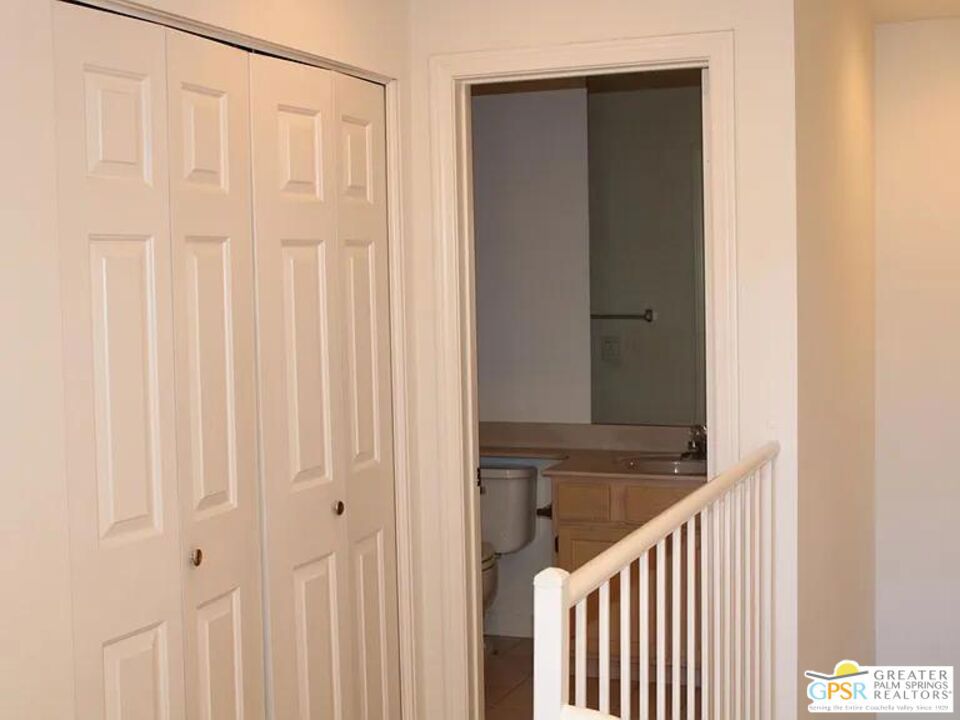 1655 Glendale- Rossmoyne - Residential Lease