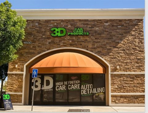 Photo of 10550 Sierra Ave Avenue #D, Fontana, CA 92337 (MLS # CV26038415)