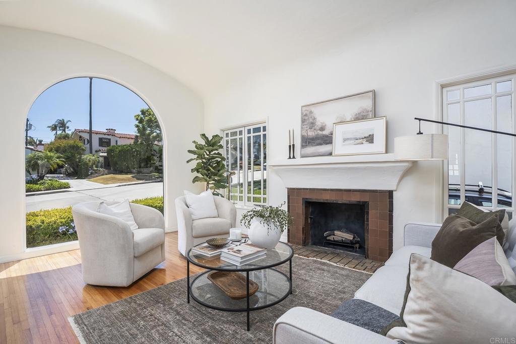 3120 Curtis