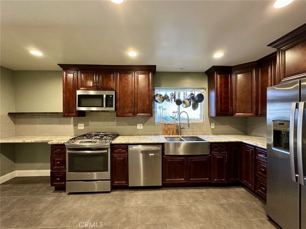 Photo of 6551 Whitman, Van Nuys, CA 91406 (MLS # BB26083022)