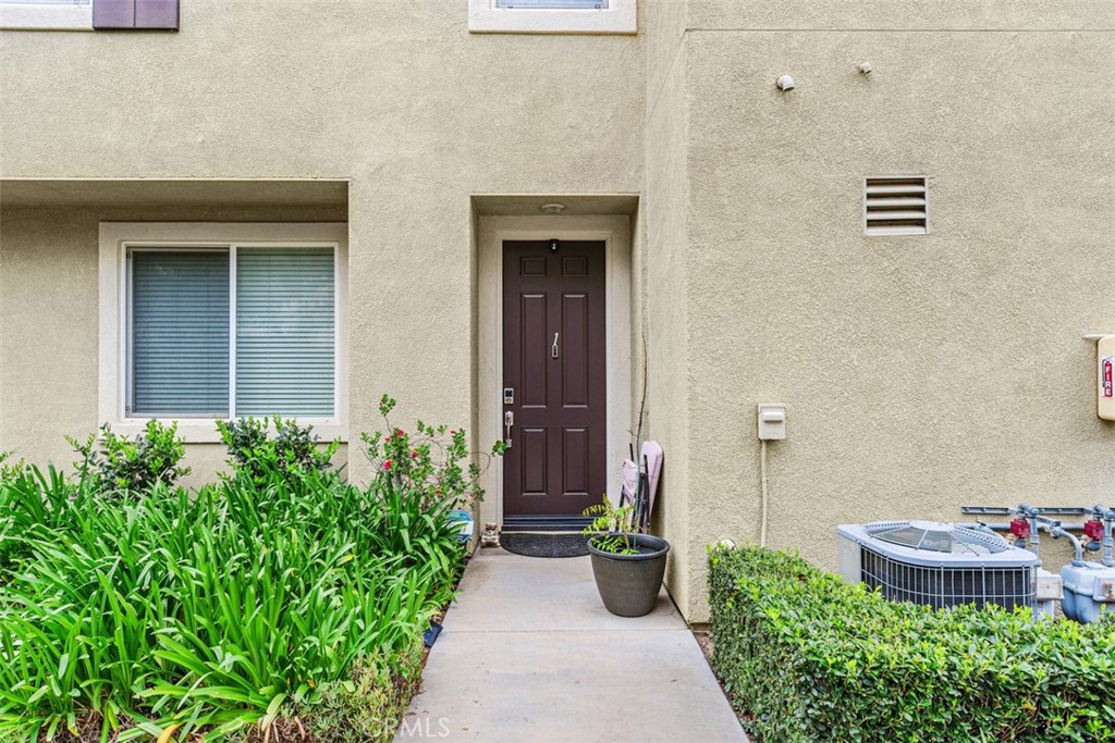 27424 Woburn Court 1