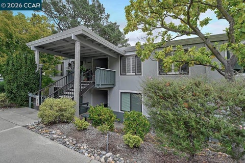 Photo of 2400 Pine Knoll DR #3, Walnut Creek, CA 94595 (MLS # 41148752)
