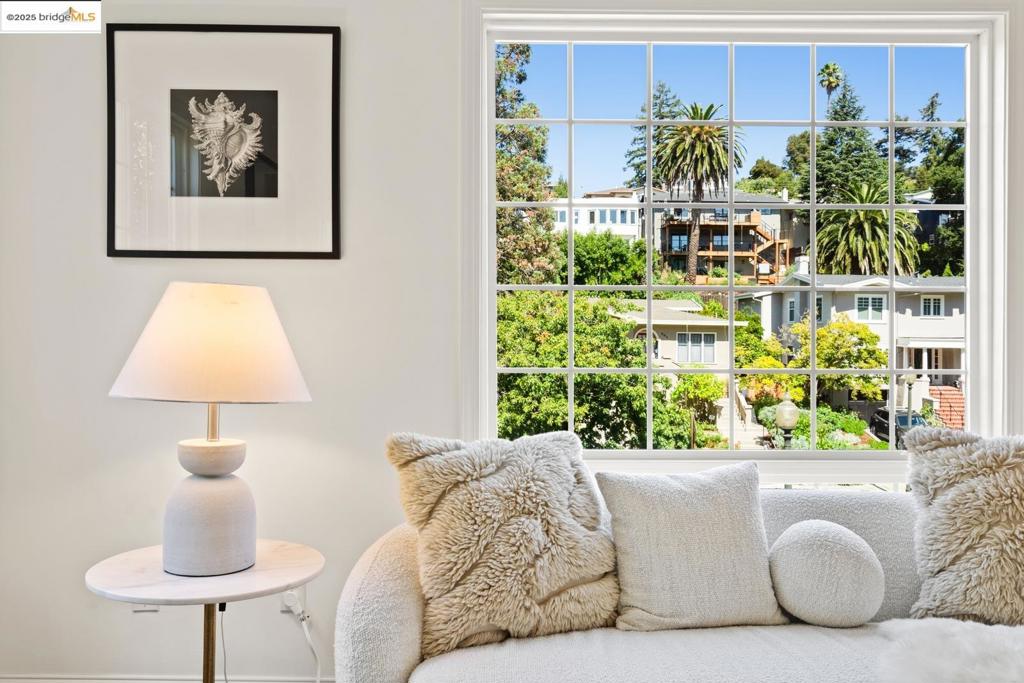 CROCKER HGHLANDS - Residential