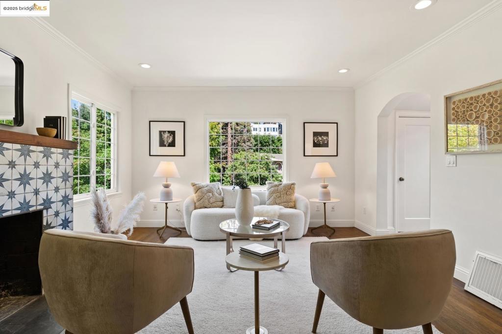 CROCKER HGHLANDS - Residential