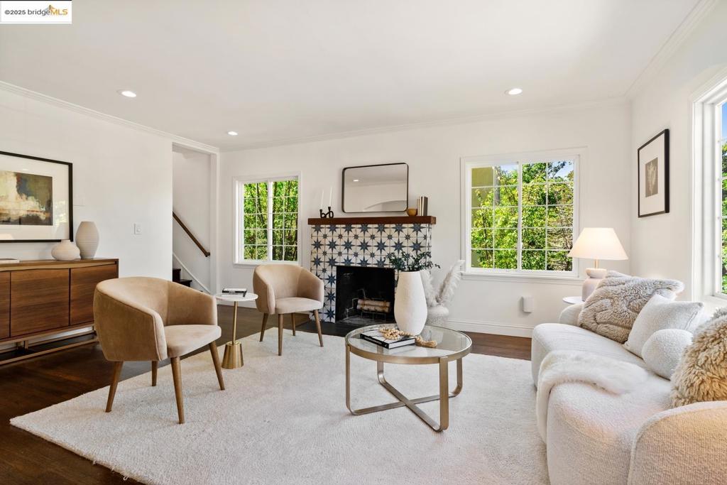 CROCKER HGHLANDS - Residential