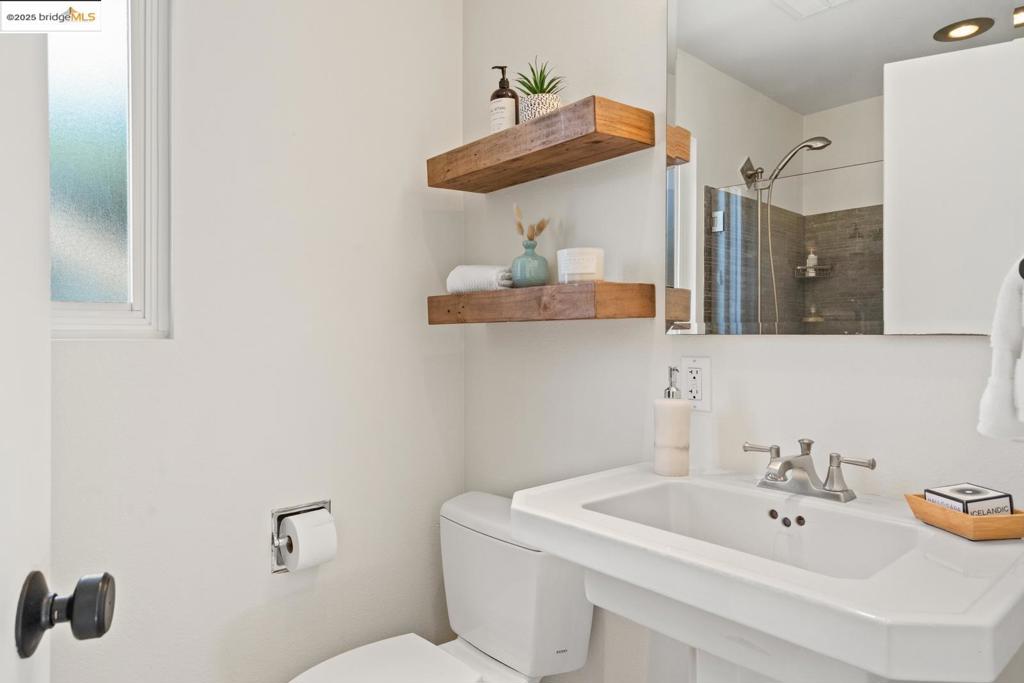 CROCKER HGHLANDS - Residential