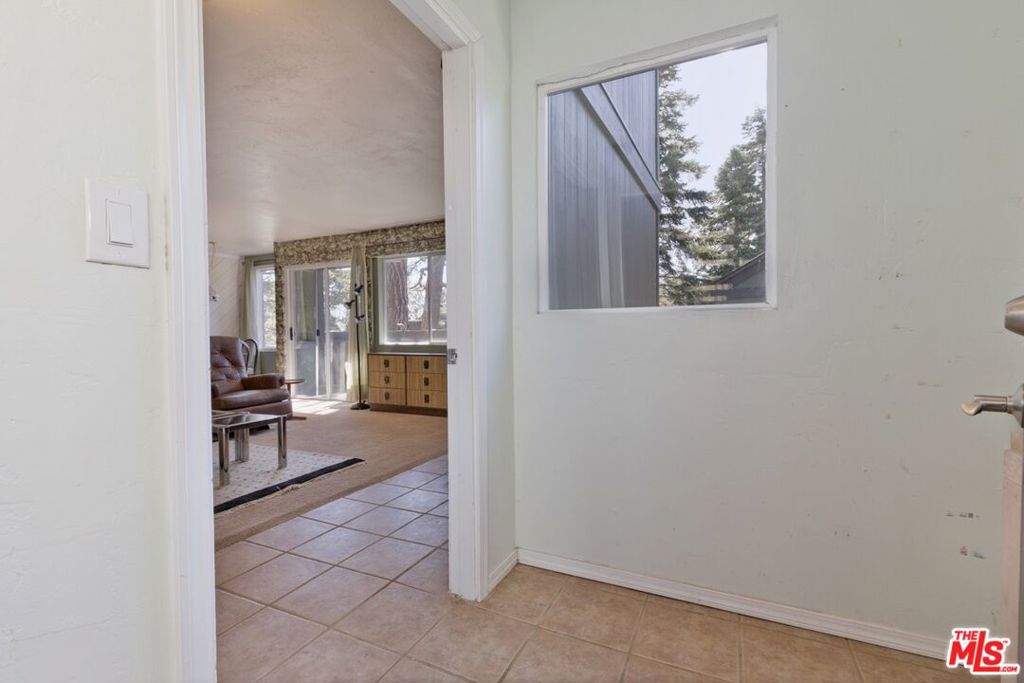 1629 Majestic Pines Drive 23