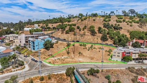 Photo of 626 Lookout Drive, Los Angeles, CA 90012 (MLS # 26913817)