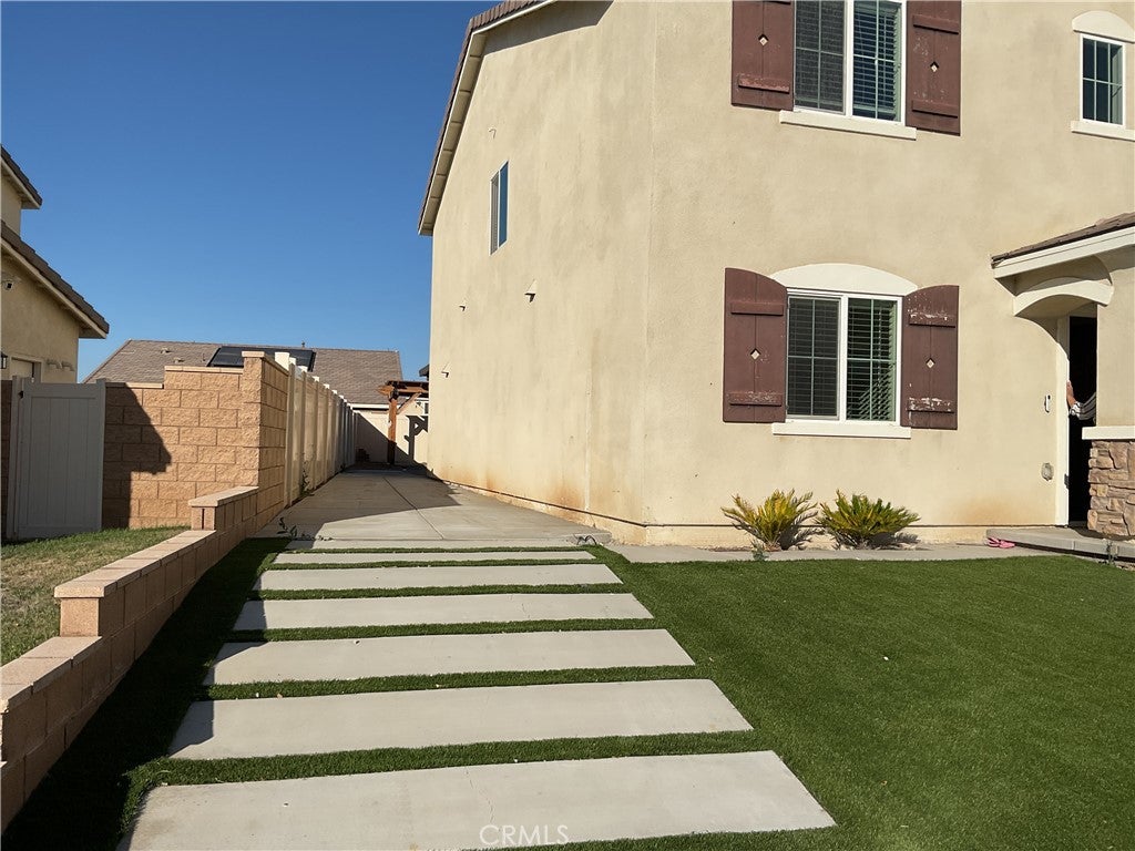 32106 Prairie Crossing