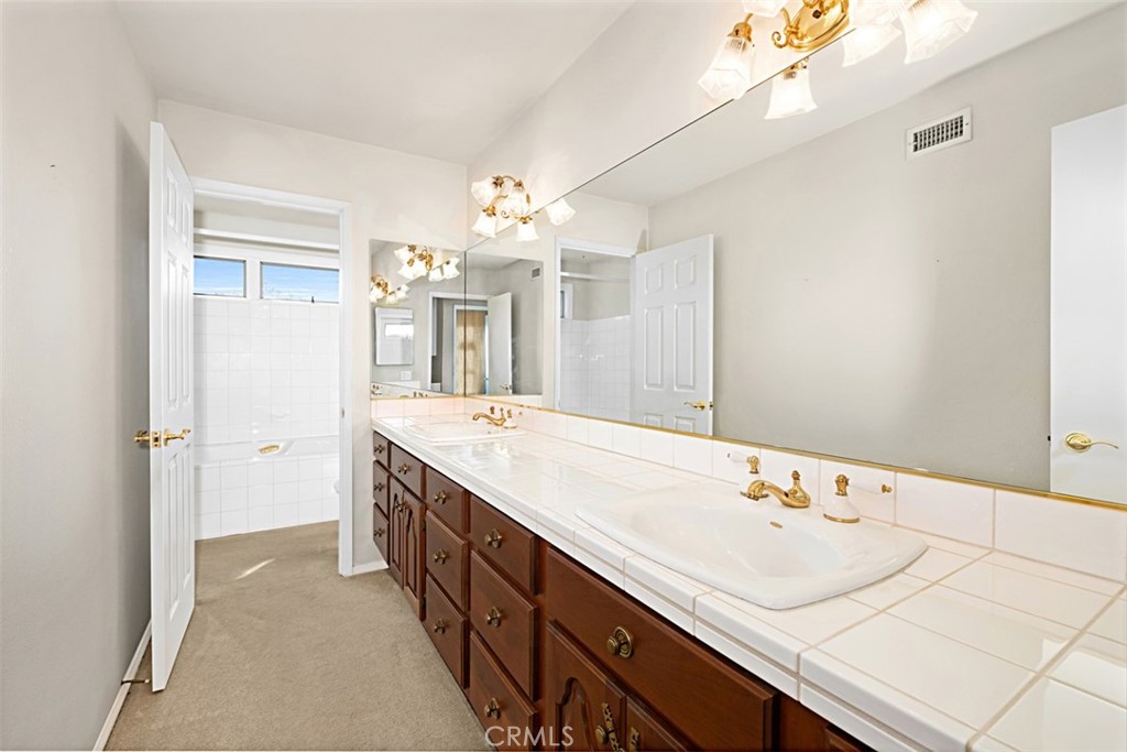Harbor View Homes (HVHM) - Residential