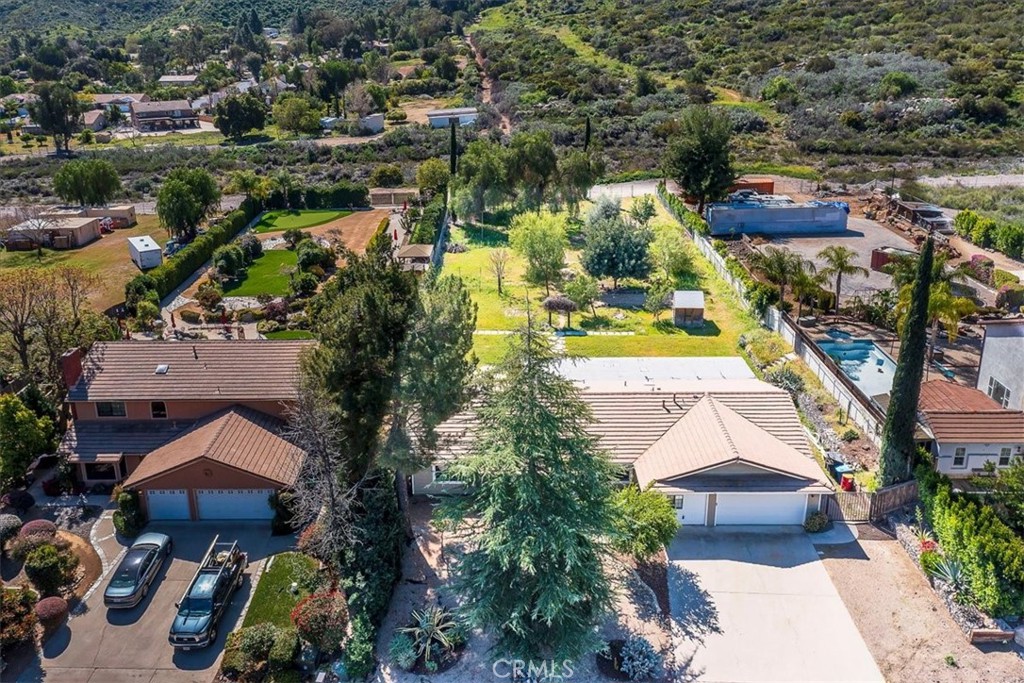 14647 Amorose Street