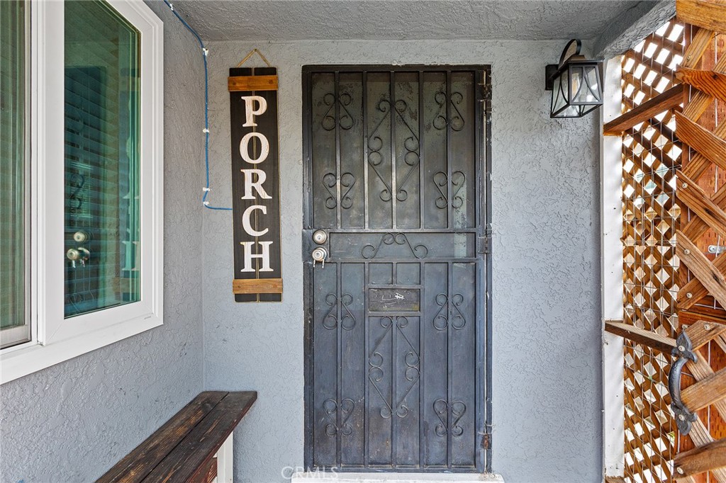 6535 Downey