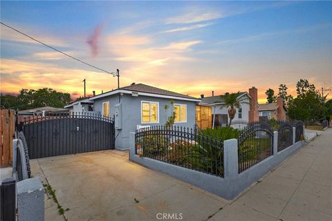 Photo of 6535 Downey Ave, Long Beach, CA 90805 (MLS # PW26116816)