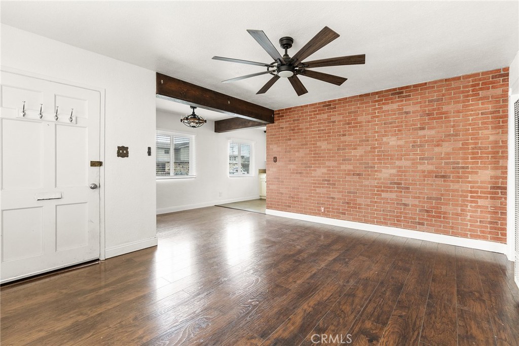 6535 Downey