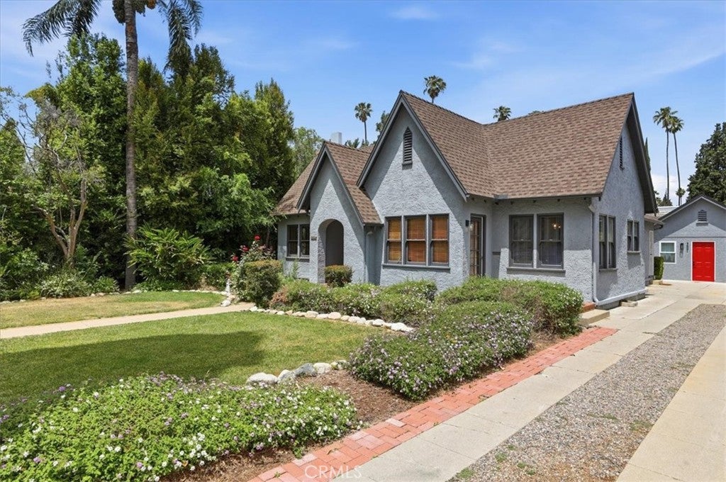 3589 Castle Reagh