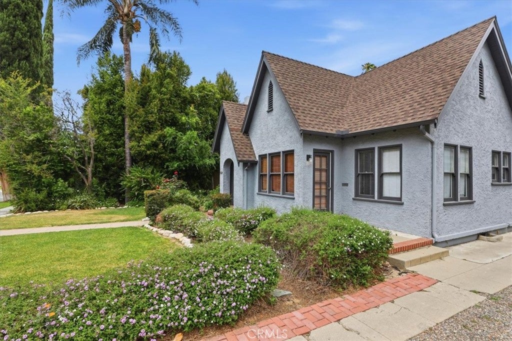 3589 Castle Reagh