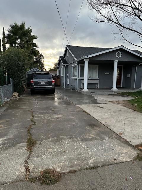 Properties 1 369 Doris Avenue