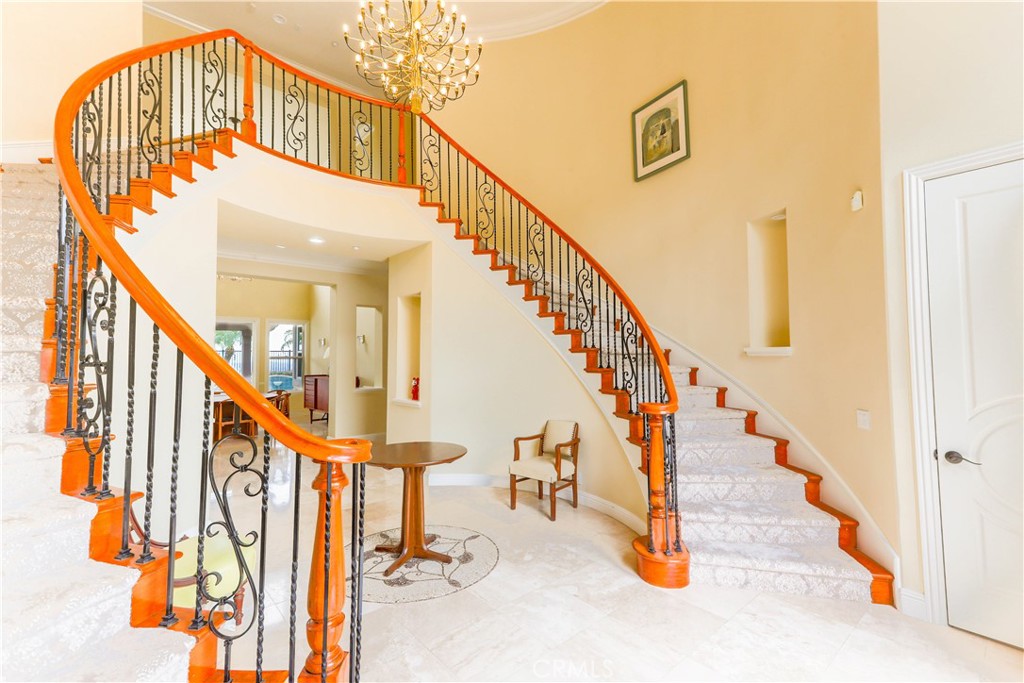 3313 Gardenia Lane