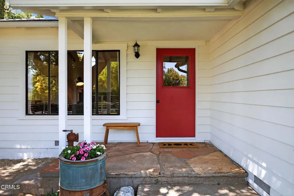 Ojai, California 93023, United States, 3 Bedrooms Bedrooms, ,3 BathroomsBathrooms,Residential,Active,170459