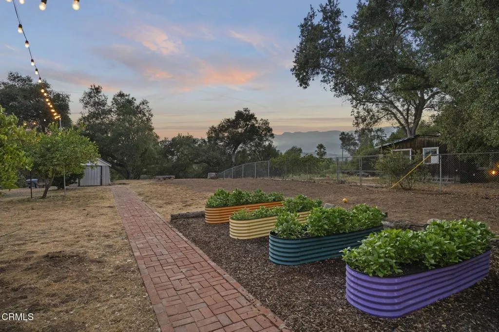 Ojai, California 93023, United States, 3 Bedrooms Bedrooms, ,3 BathroomsBathrooms,Residential,Active,170459