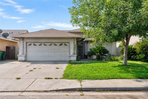 Photo of 6561 Alyssa Drive, Winton, CA 95388 (MLS # MC26191552)