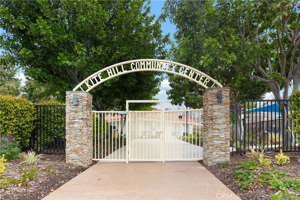 Kite Hill South (KHS) - Residential