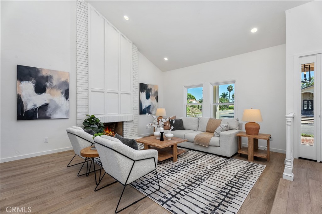 29141 Bobolink Drive