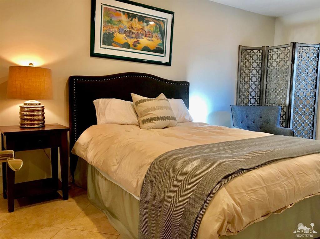 La Quinta Cove - Residential