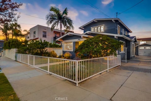 Photo of 2815 E 5th Street, Long Beach, CA 90814 (MLS # PW26104389)