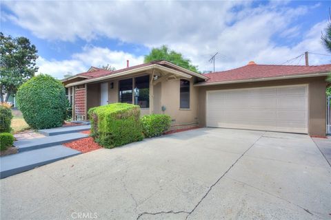 Photo of 339 E Alder Street, Brea, CA 92821 (MLS # IV26107300)