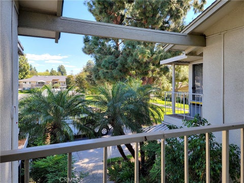 Photo of 3 Via Castilla #U, Laguna Woods, CA 92637 (MLS # OC26199167)