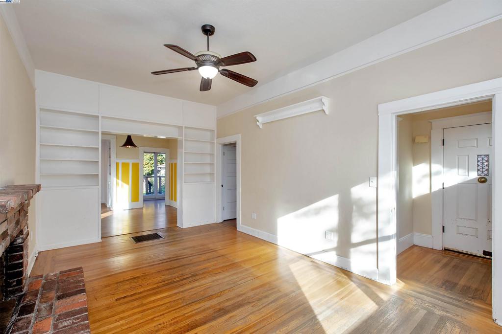 WEST END - Residential