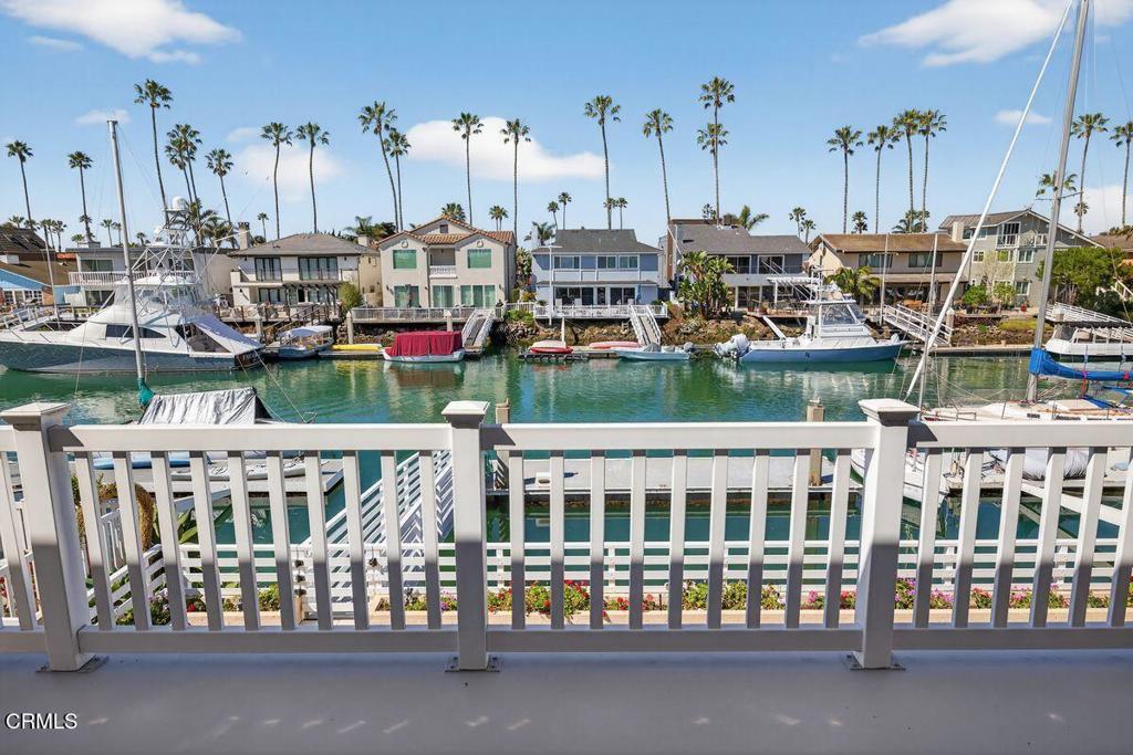 2941 Surfrider Avenue